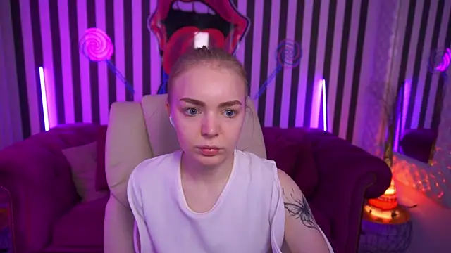 EmilySunshineS online show from 05/07/26, 12:52