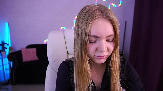 EmilySunshineS online show from 12/03/25, 09:31