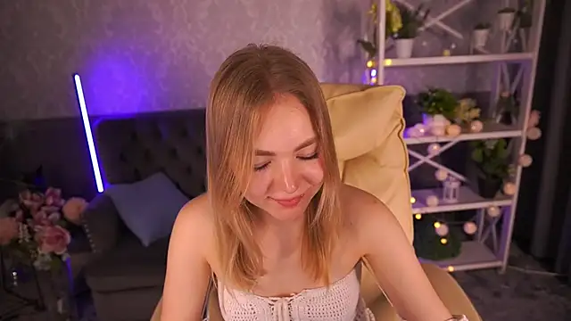 EmilySunshineS online show from 03/10/25, 03:56