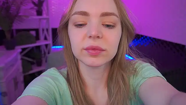 EmilySunshineS online show from 04/10/26, 05:47