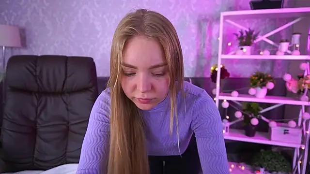 EmilySunshineS online show from 10/24/25, 06:01