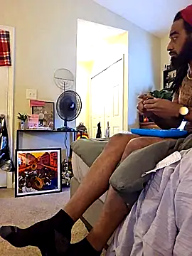 FragrantWind5 online show from 11/14/25, 04:43