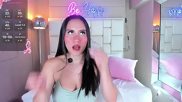 VioletthaRous online show from 10/28/25, 10:52