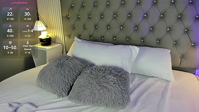 Snapshot of VioletthaRous chatting on 01/08/26, 10:38 VioletthaRous online show from 01/08/26, 10:38