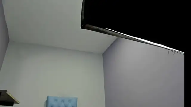 Snapshot of _candy_jade_ chatting on 12/17/25, 11:48 candy jade online show from 12/17/25, 11:48