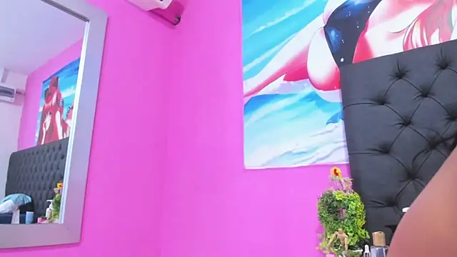  candy jade  online show from 10/12/25, 11:39