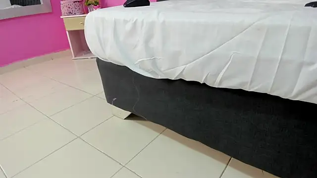 Snapshot of _candy_jade_ chatting on 01/16/26, 01:48 candy jade online show from 01/16/26, 01:48