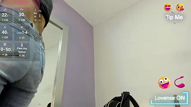 Snapshot of _candy_jade_ chatting on 11/20/25, 11:55 candy jade online show from 11/20/25, 11:55