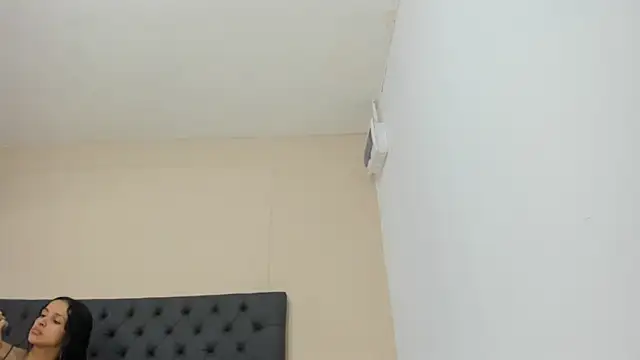  candy jade  online show from 04/07/26, 11:23