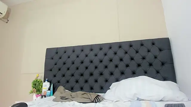  candy jade  online show from 05/14/26, 11:07