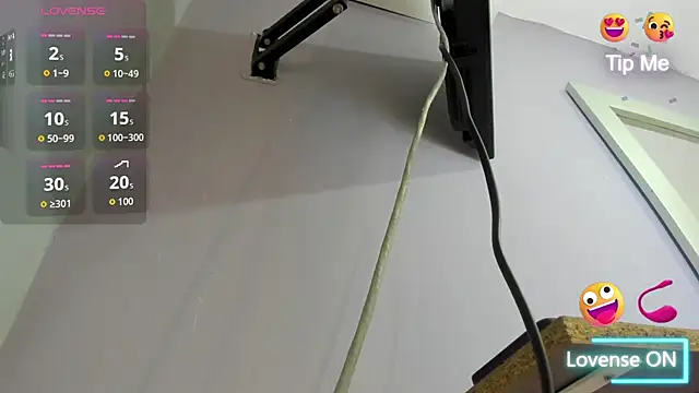 Snapshot of _candy_jade_ chatting on 11/19/25, 11:54 candy jade online show from 11/19/25, 11:54