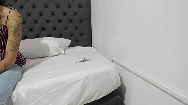 Snapshot of _candy_jade_ chatting on 02/25/26, 10:37 candy jade online show from 02/25/26, 10:37