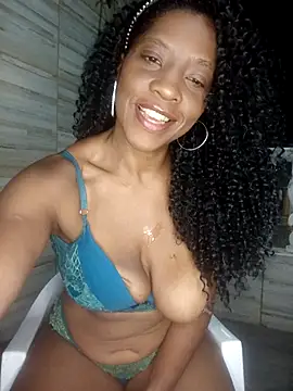 Luhma hot online show from 12/20/25, 11:40