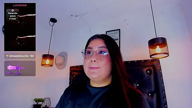 Snapshot of victoriajk chatting on 07/06/26, 05:37 victoriajk online show from 07/06/26, 05:37