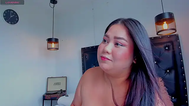 victoriajk online show from 04/16/26, 03:13