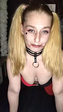 Sweet-SpicyOff online show from 10/31/25, 10:05