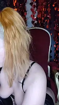 Snapshot of Sweet-SpicyOff chatting on 02/16/25, 08:55 Sweet-SpicyOff online show from 02/16/25, 08:55