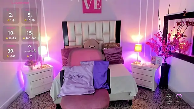 Snapshot of Andy_Gamboa chatting on 11/13/25, 01:04 Andy Gamboa online show from 11/13/25, 01:04