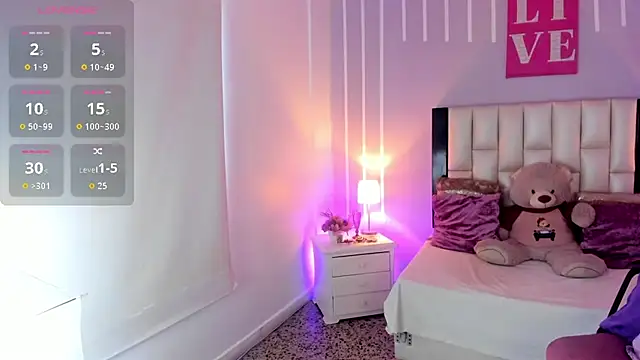 Snapshot of Andy_Gamboa chatting on 11/26/25, 01:22 Andy Gamboa online show from 11/26/25, 01:22