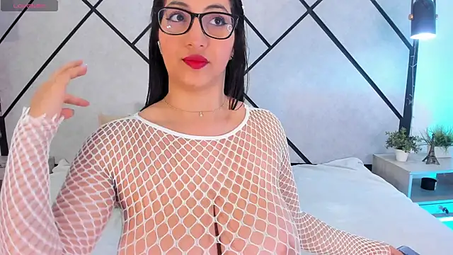 Snapshot of marie_miller_ chatting on 03/06/25, 11:58 marie miller online show from 03/06/25, 11:58