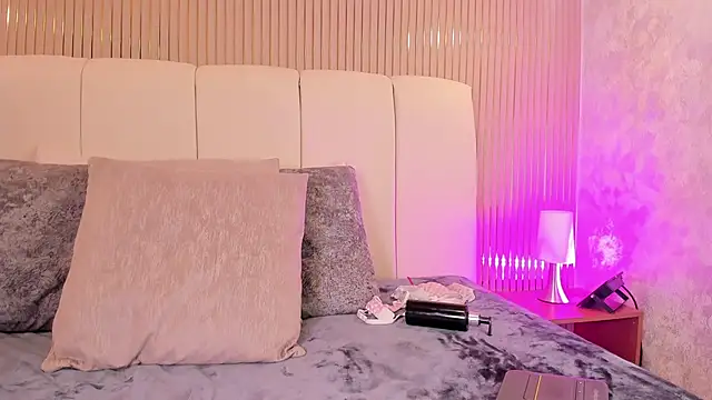 marie miller  online show from 04/01/26, 01:41