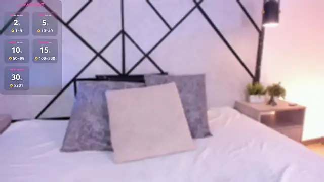 Snapshot of marie_miller_ chatting on 10/10/25, 12:17 marie miller online show from 10/10/25, 12:17