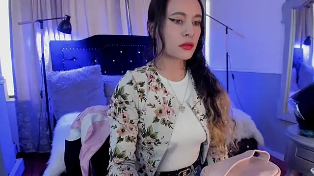 Snapshot of Coral_Gibson chatting on 10/17/25, 12:51 Coral Gibson online show from 10/17/25, 12:51
