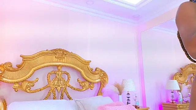 AshleyFerri online show from 04/21/26, 12:12