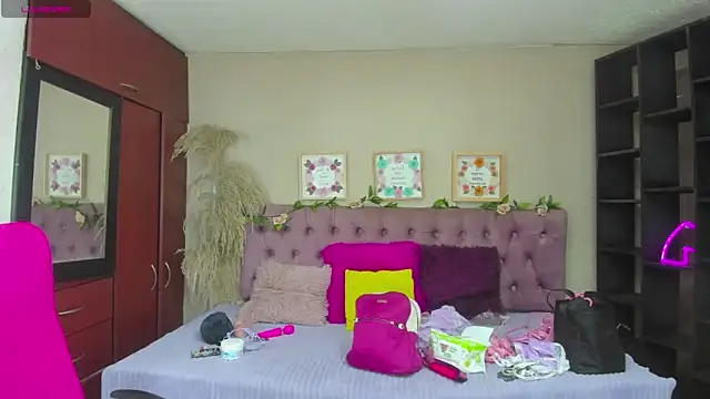  Pamela ebony online show from 12/04/25, 01:10