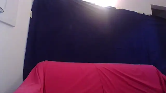 Snapshot of pinksailor chatting on 10/03/25, 09:16 pinksailor online show from 10/03/25, 09:16