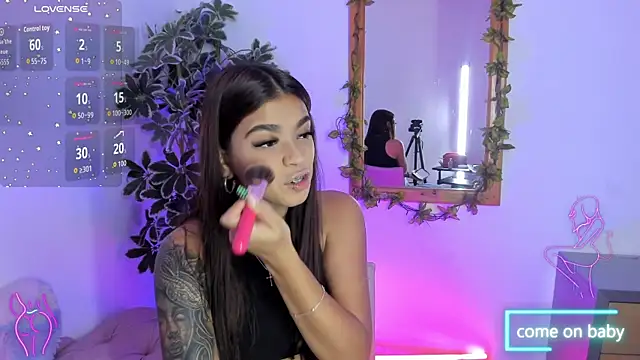 GiaFu online show from 10/18/25, 09:39