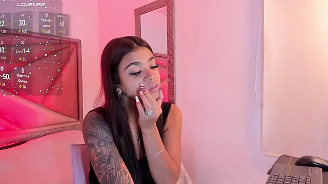 GiaFu online show from 12/14/25, 06:13