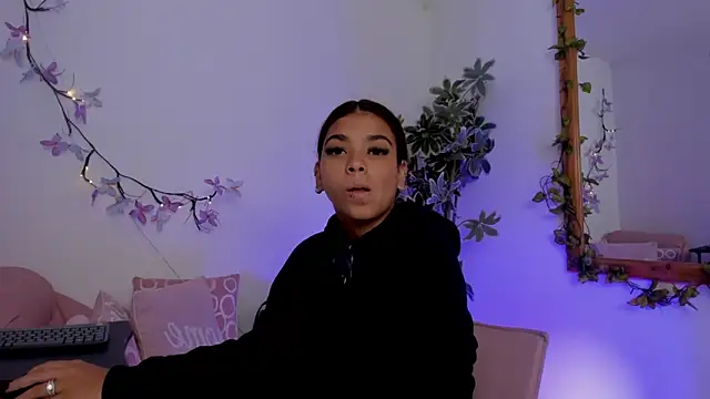 GiaFu online show from 09/30/25, 06:14