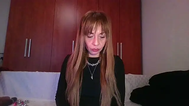 KarolinaReaper online show from 10/18/25, 02:19