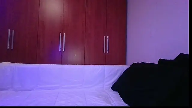 KarolinaReaper online show from 10/31/25, 11:40