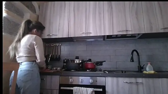 KarolinaReaper online show from 03/03/26, 11:50