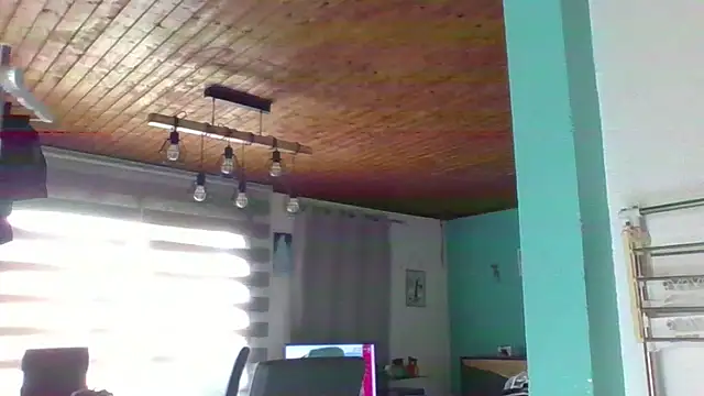 Snapshot of Sandcoq chatting on 10/03/25, 09:11 Sandcoq online show from 10/03/25, 09:11