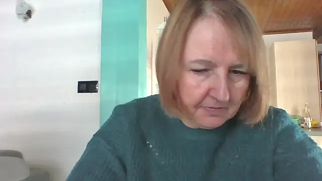 Snapshot of Sandcoq chatting on 02/02/26, 09:08 Sandcoq online show from 02/02/26, 09:08