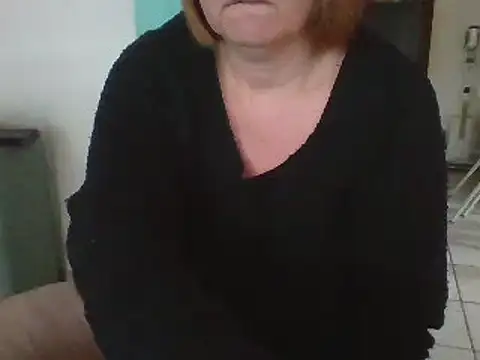 Snapshot of Sandcoq chatting on 01/30/25, 01:09 Sandcoq online show from 01/30/25, 01:09