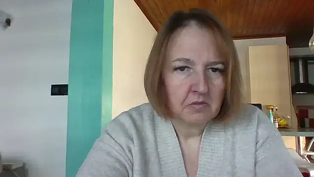 Snapshot of Sandcoq chatting on 01/14/26, 09:13 Sandcoq online show from 01/14/26, 09:13