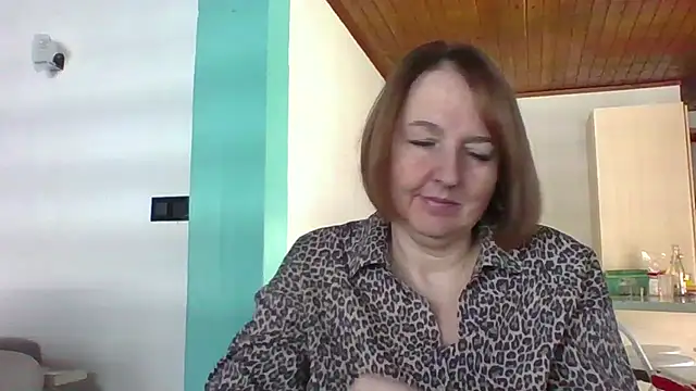 Snapshot of Sandcoq chatting on 01/07/26, 11:04 Sandcoq online show from 01/07/26, 11:04