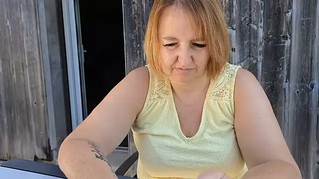 Snapshot of Sandcoq chatting on 06/15/26, 08:36 Sandcoq online show from 06/15/26, 08:36
