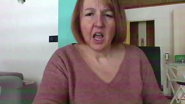 Snapshot of Sandcoq chatting on 01/06/26, 09:46 Sandcoq online show from 01/06/26, 09:46