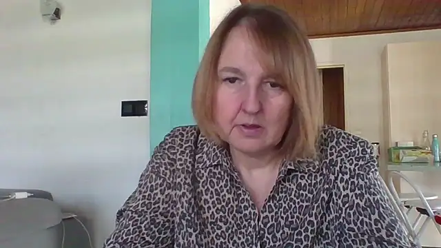 Sandcoq online show from 04/15/26, 10:32