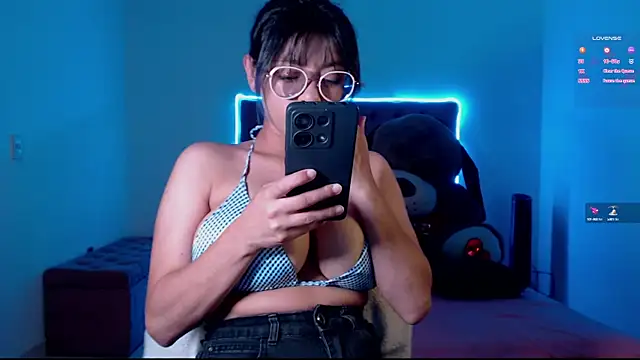 SMIILING PRINCESS online show from 01/10/25, 06:20
