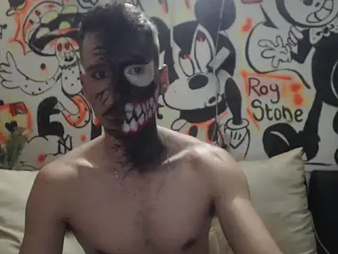 roystonee01 online show from 11/01/25, 01:45