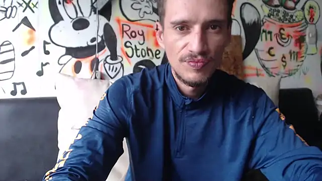 roystonee01 online show from 10/13/25, 11:56