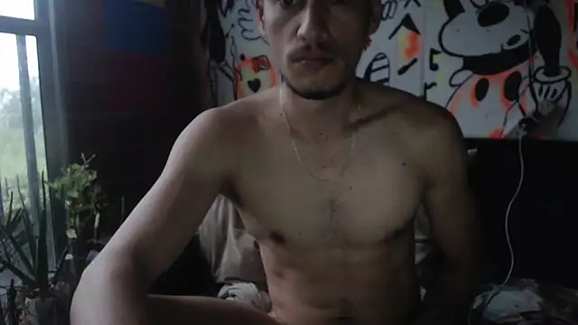 roystonee01 online show from 11/16/25, 11:04