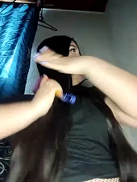 Snapshot of sharyl_24 chatting on 03/17/25, 09:46 sharyl 24 online show from 03/17/25, 09:46