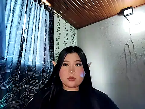 Snapshot of sharyl_24 chatting on 09/25/25, 06:58 sharyl 24 online show from 09/25/25, 06:58